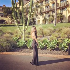 SILKY BLACK FORMAL DRESS!